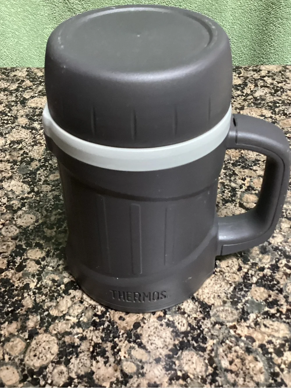 16 ounce thermos